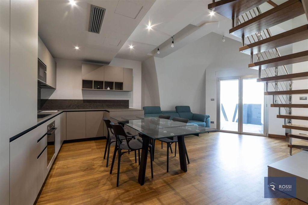 Luxury Apartment for sale in Rimini, 487 000 €, Photo 2