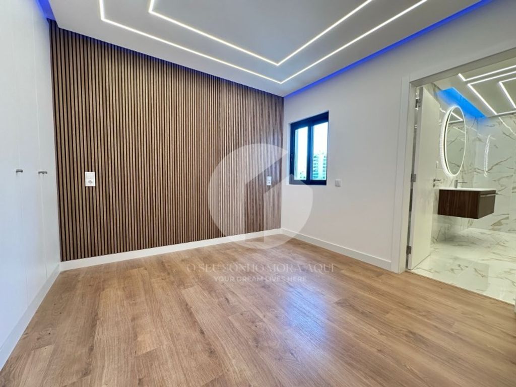 Luxury Apartment for sale in Loulé, 875 000 €, Photo 2