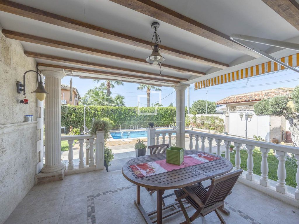 Maison de luxe à vendre à La Pobla de Vallbona, 680 000 €, Photo 4