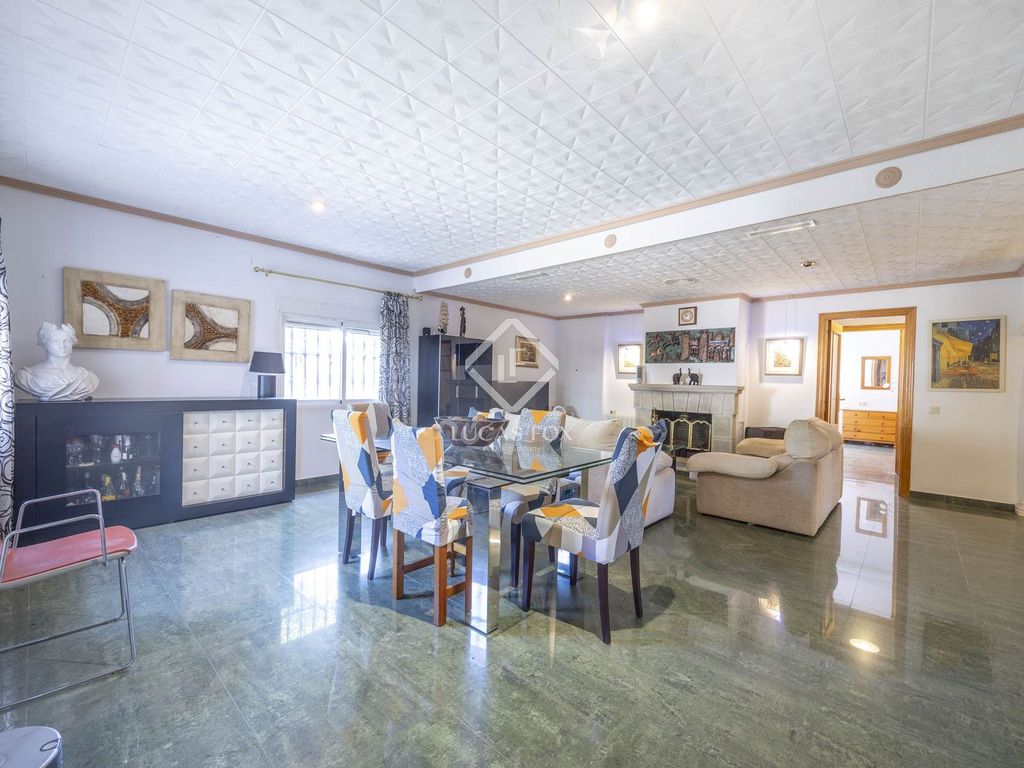 Maison de luxe à vendre à La Pobla de Vallbona, 680 000 €, Photo 7