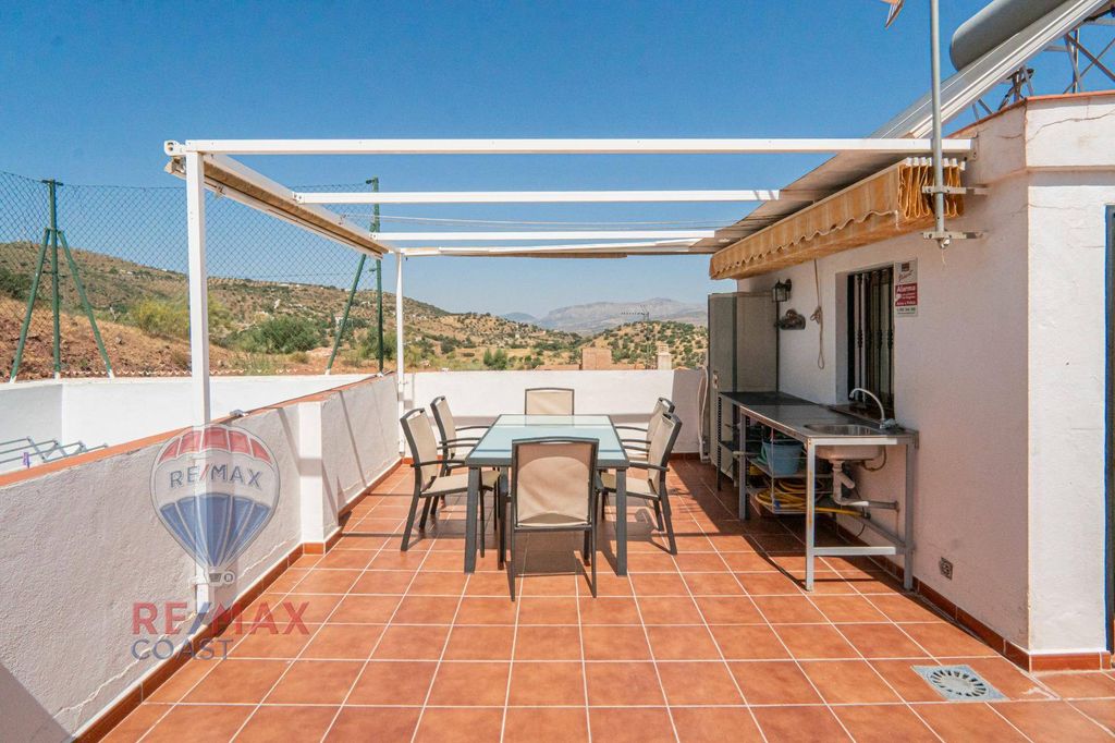 Luxury House for sale in Casabermeja, 689 000 €, Photo 7