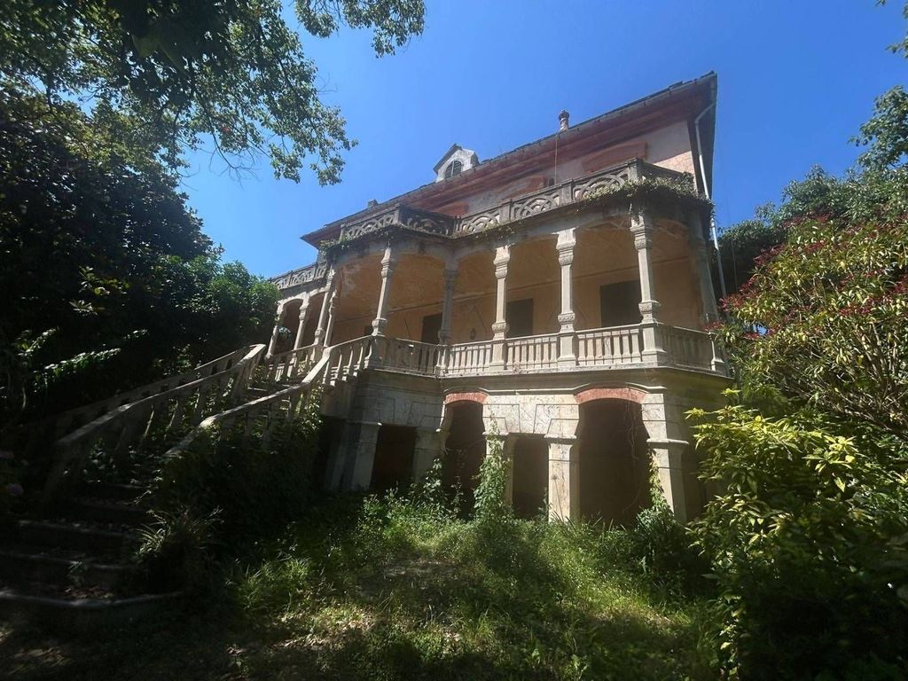 Luxury House for sale in Chiavari, 1 580 000 €, Photo 1