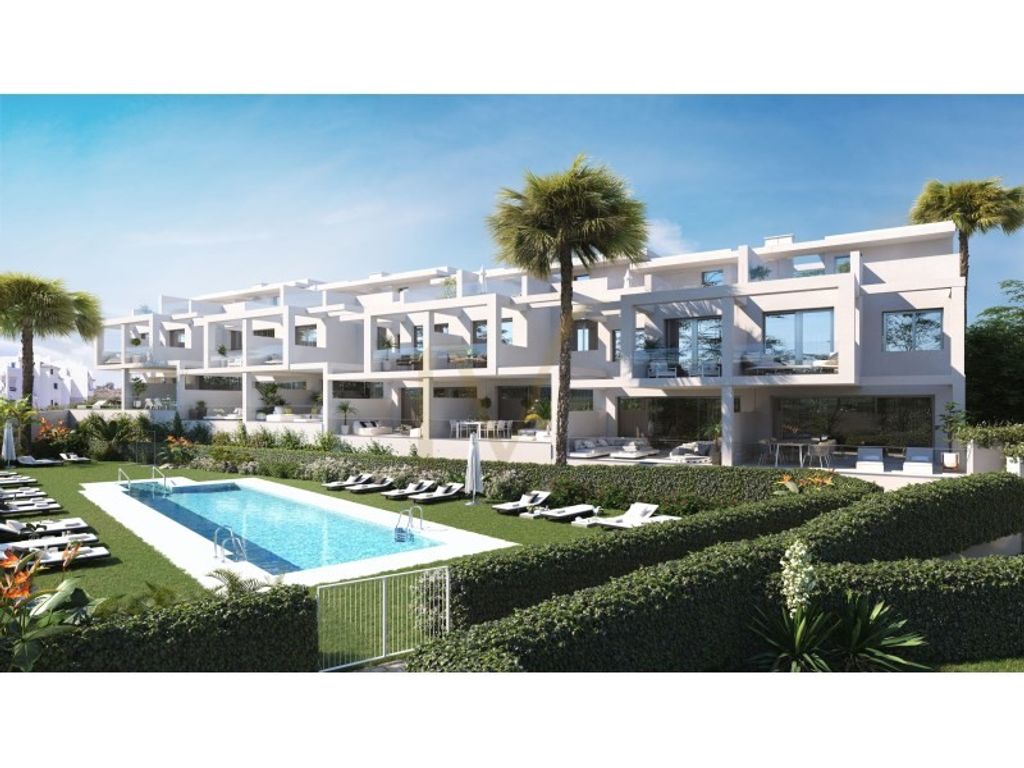 Luxury House for sale in Manilva, 595 000 €, Photo 1