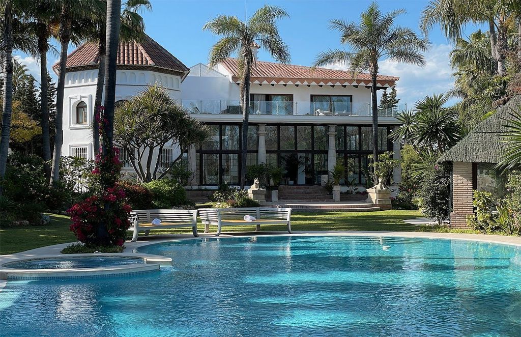 Maison de luxe à vendre à Nueva Andalucia, 15 000 000 €, Photo 1