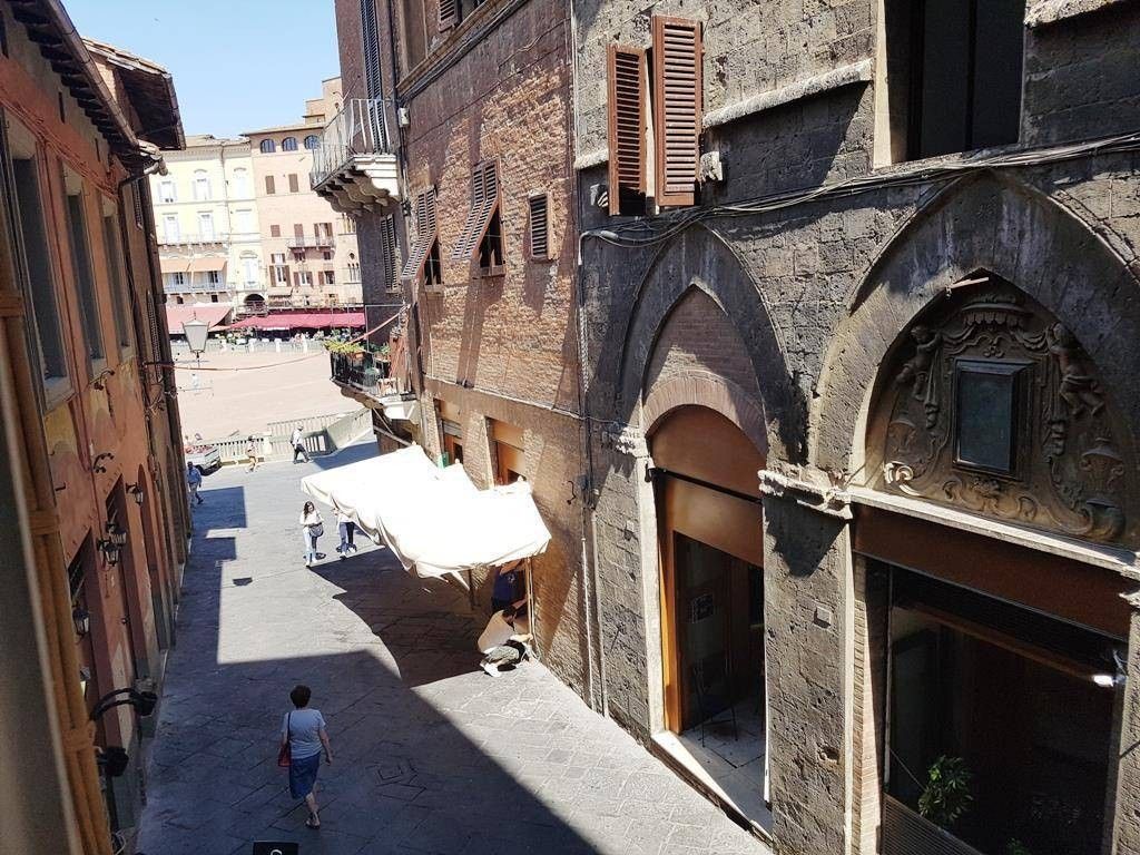 Luxury Apartment for sale in Siena, 750 000 €, Photo 1