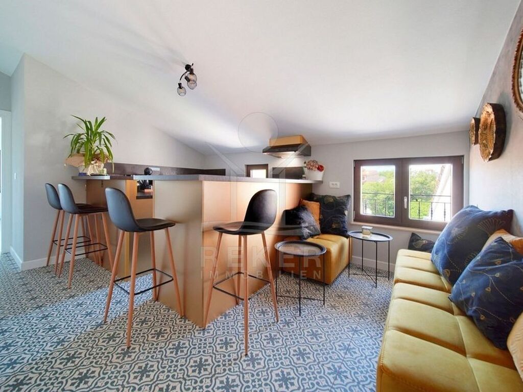 Luxury Apartment for sale in Rovinj, 375 000 €, Photo 5