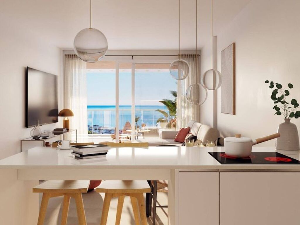 Luxury Apartment for sale in La Línea de La Concepción, 743 000 €, Photo 7