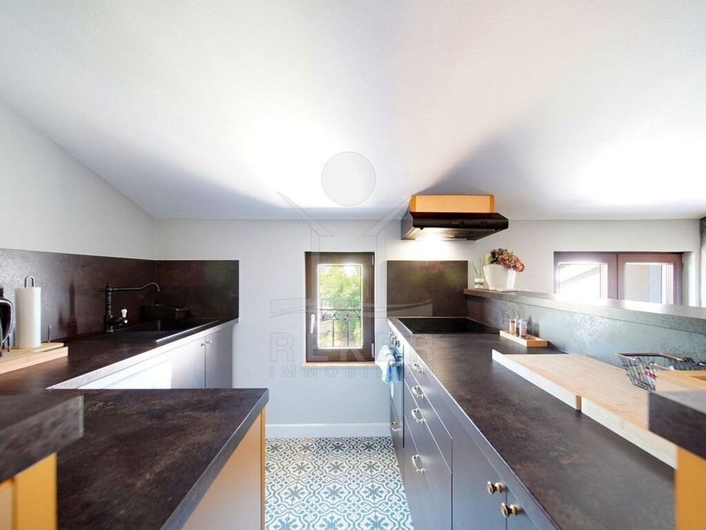 Luxury Apartment for sale in Rovinj, 375 000 €, Photo 7