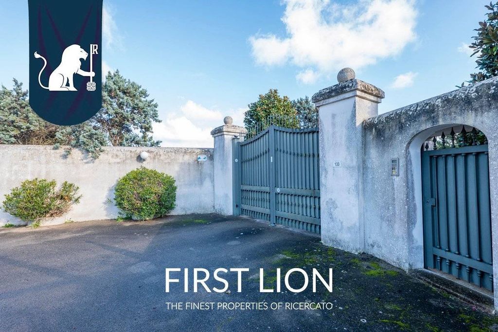 Luxury House for sale in Lecce, 550 000 €, Photo 3