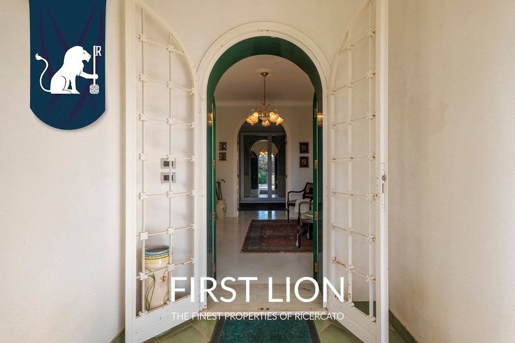 Luxury House for sale in Lecce, 550 000 €, Photo 4