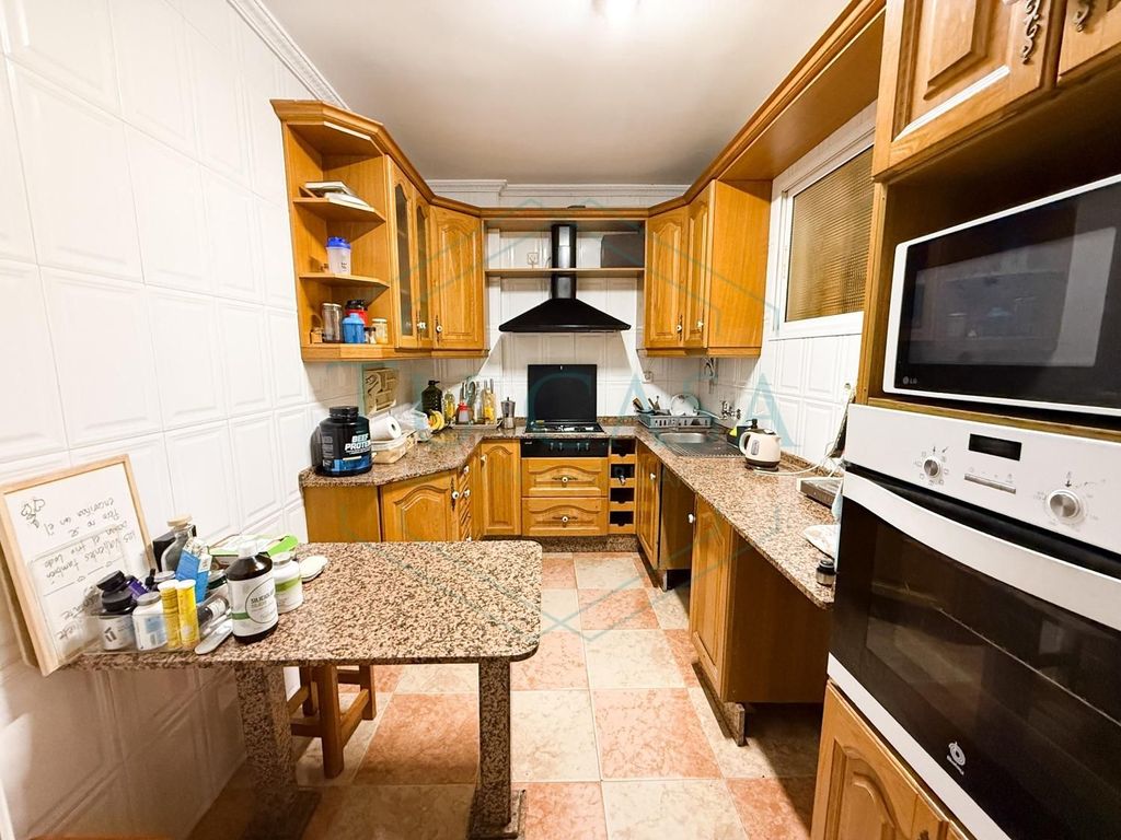 Luxury Apartment for sale in Cadiz, 750 000 €, Photo 7