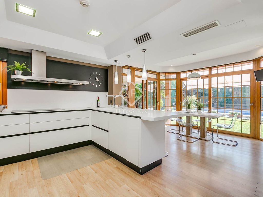 Luxury House for sale in Las Rozas de Madrid, 1 699 000 €, Photo 3