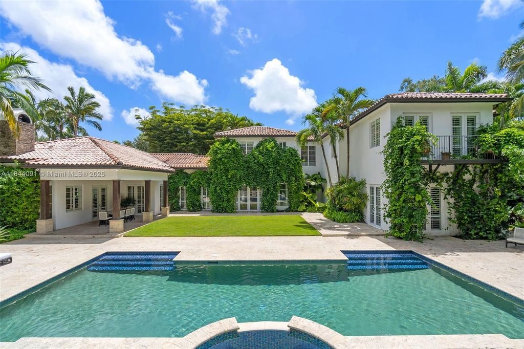 Maison de luxe à vendre à Miami, 4 807 291 €, Photo 1