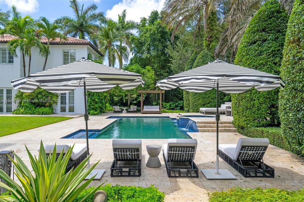 Maison de luxe à vendre à Miami, 4 807 291 €, Photo 3