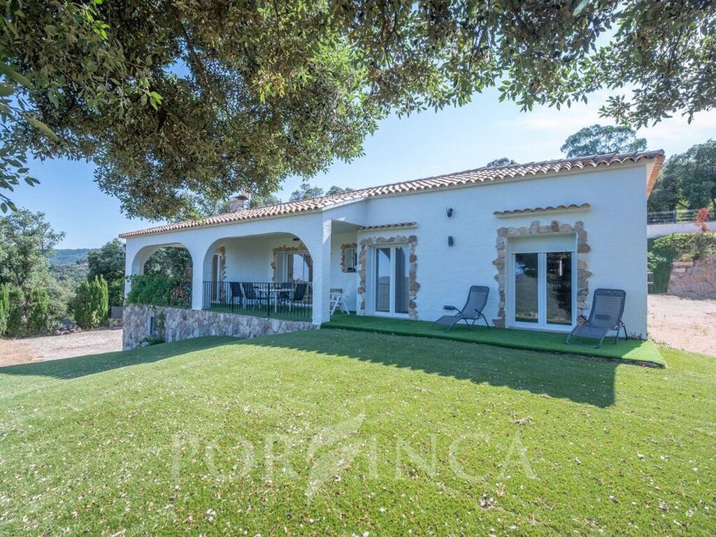 Luxury House for sale in Santa Cristina d'Aro, 549 000 €, Photo 6