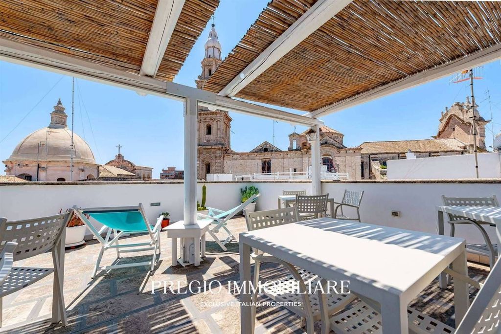 Maison de luxe à vendre à Monopoli, 990 000 €, Photo 1