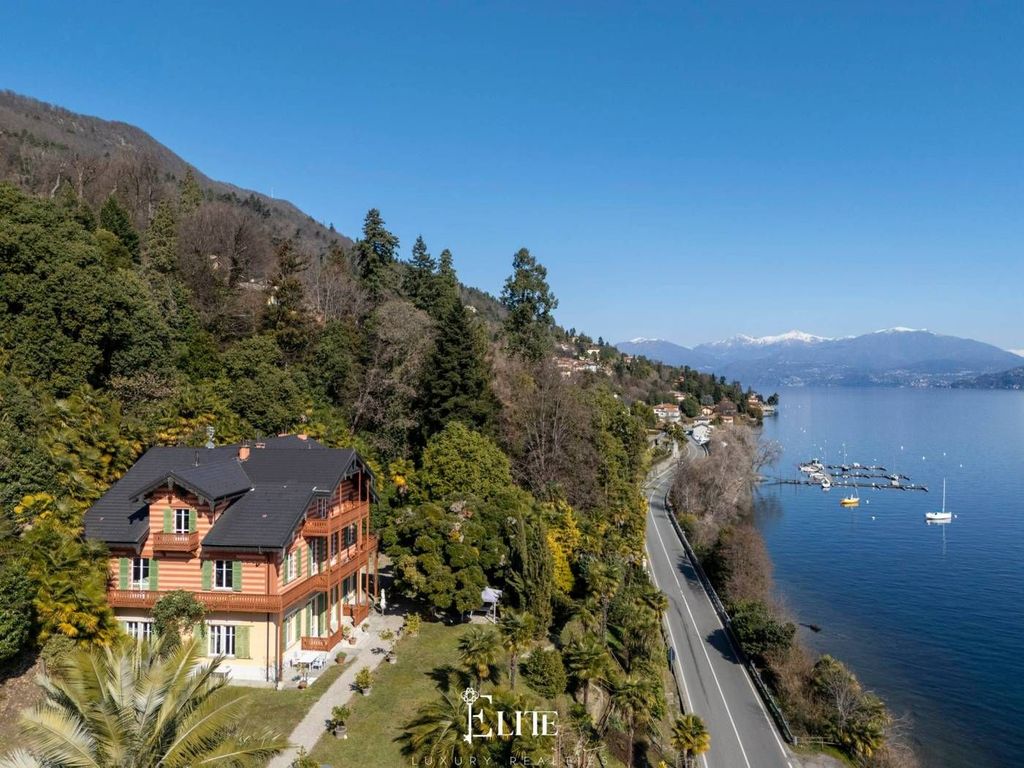Luxury House for sale in Ghiffa, 6 800 000 €, Photo 1