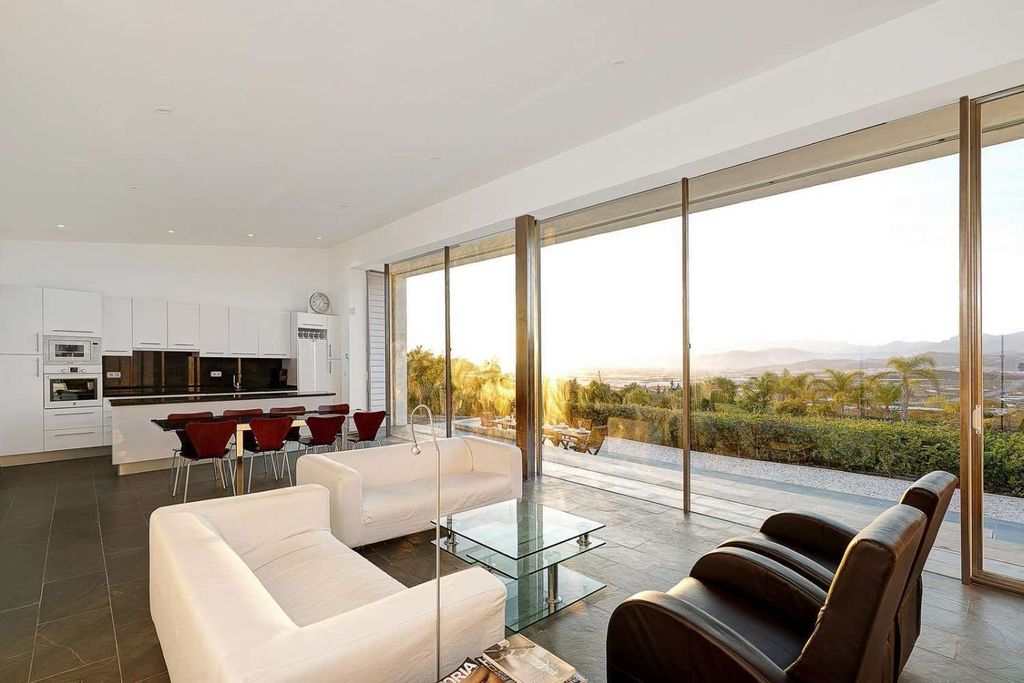 Luxury House for sale in Motril, 583 000 €, Photo 7