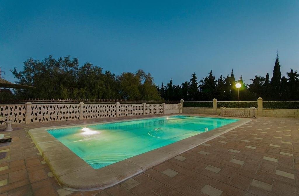 Maison de luxe à vendre à Elche, 560 000 €, Photo 2