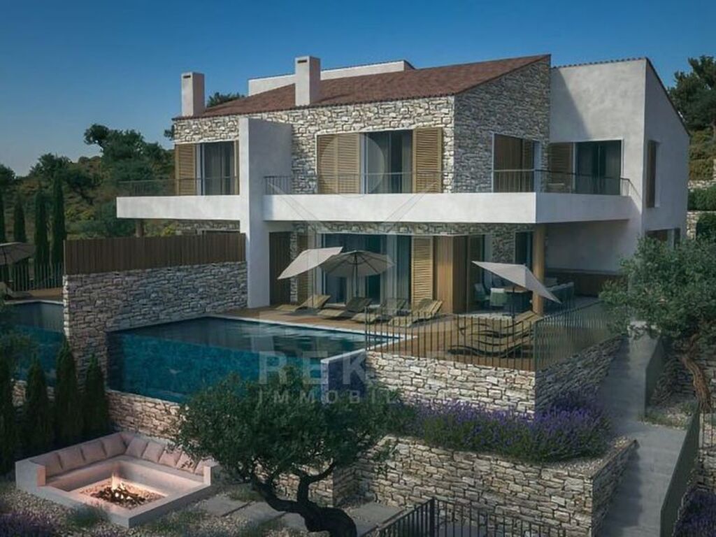 Maison de luxe à vendre à Martinšcica, 1 545 000 €, Photo 1