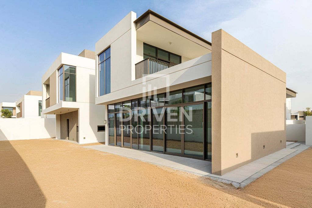 Maison de luxe à vendre à Dubai, 1 973 198 €, Photo 2