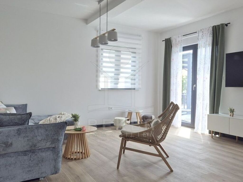Maison de luxe à vendre à Porec, 650 000 €, Photo 7
