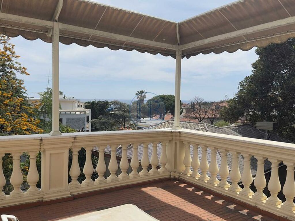 Luxury Apartment for sale in San Remo, 1 375 000 €, Photo 1