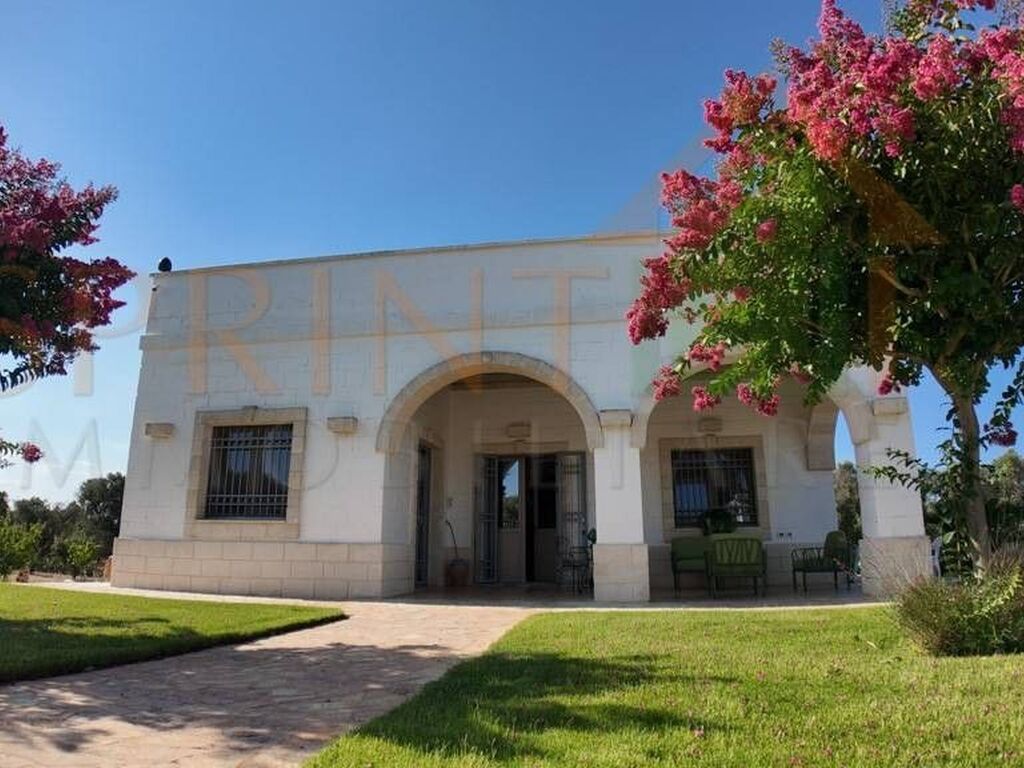 Luxury House for sale in Ostuni, 695 000 €, Photo 3