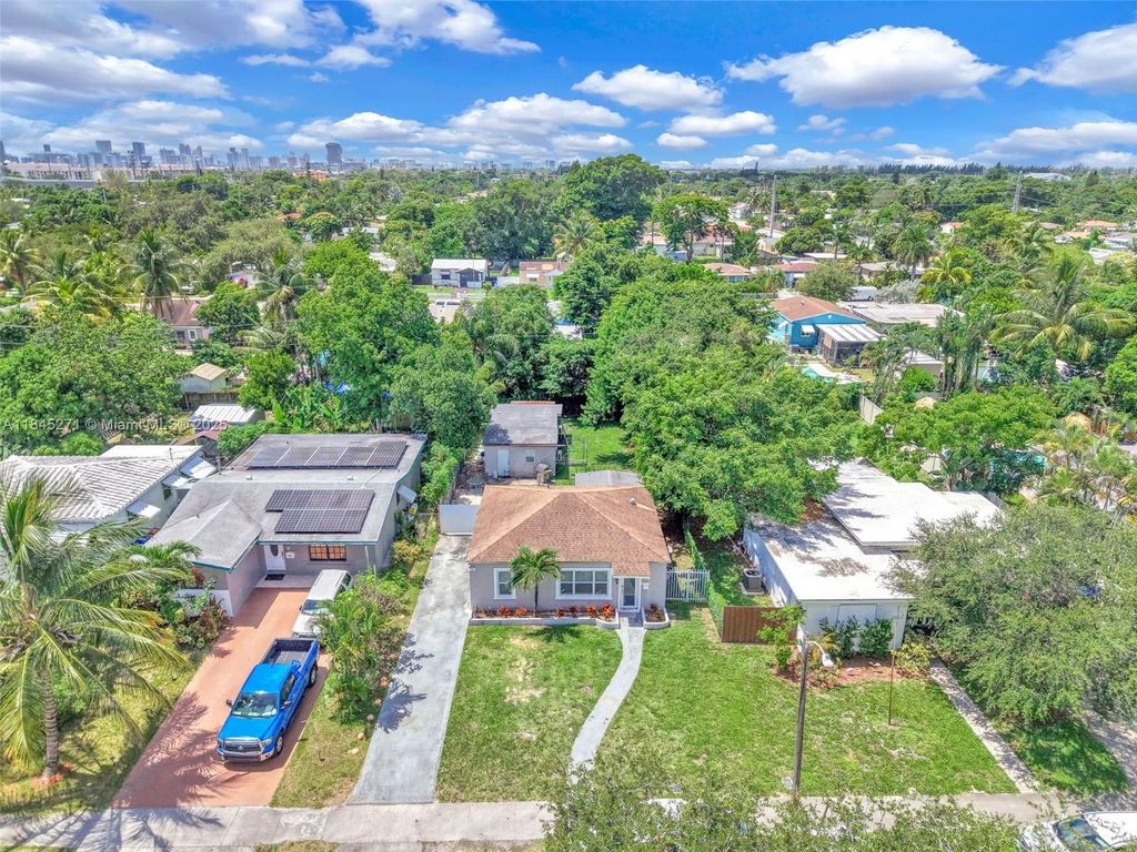 Luxury House for sale in Hollywood, 429 222 €, Photo 6