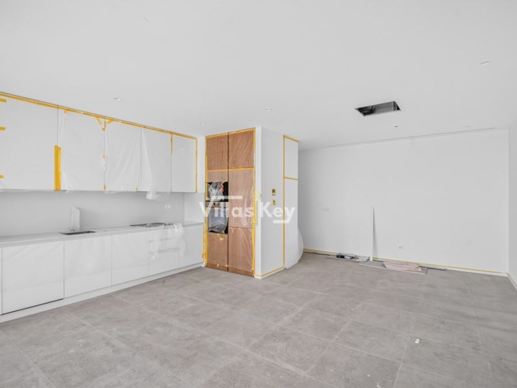 Luxury Apartment for sale in Lagos, 561 000 €, Photo 2