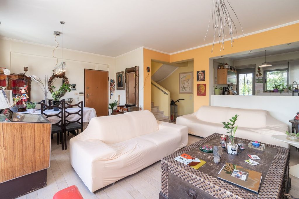 Maison de luxe à vendre à Vári, 650 000 €, Photo 3