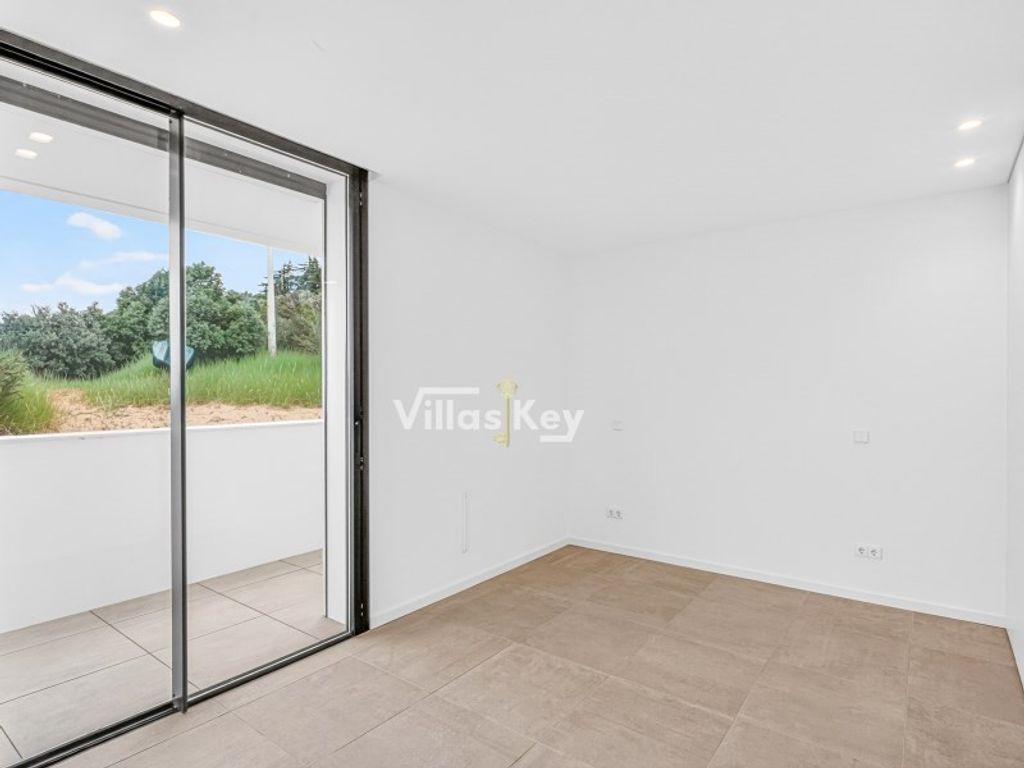 Luxury Apartment for sale in Lagos, 704 000 €, Photo 4