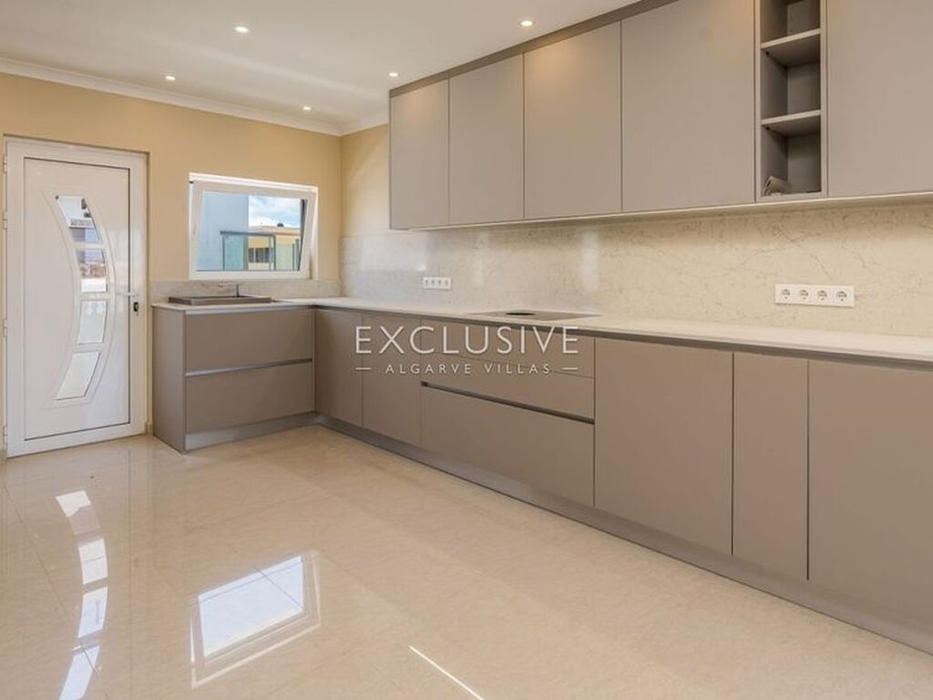 Maison de luxe à vendre à Lagos, 1 250 000 €, Photo 6