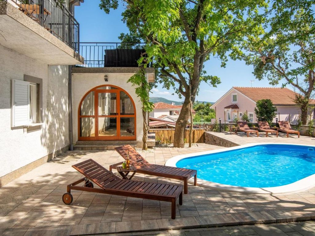 Maison de luxe à vendre à Krk, 590 000 €, Photo 3