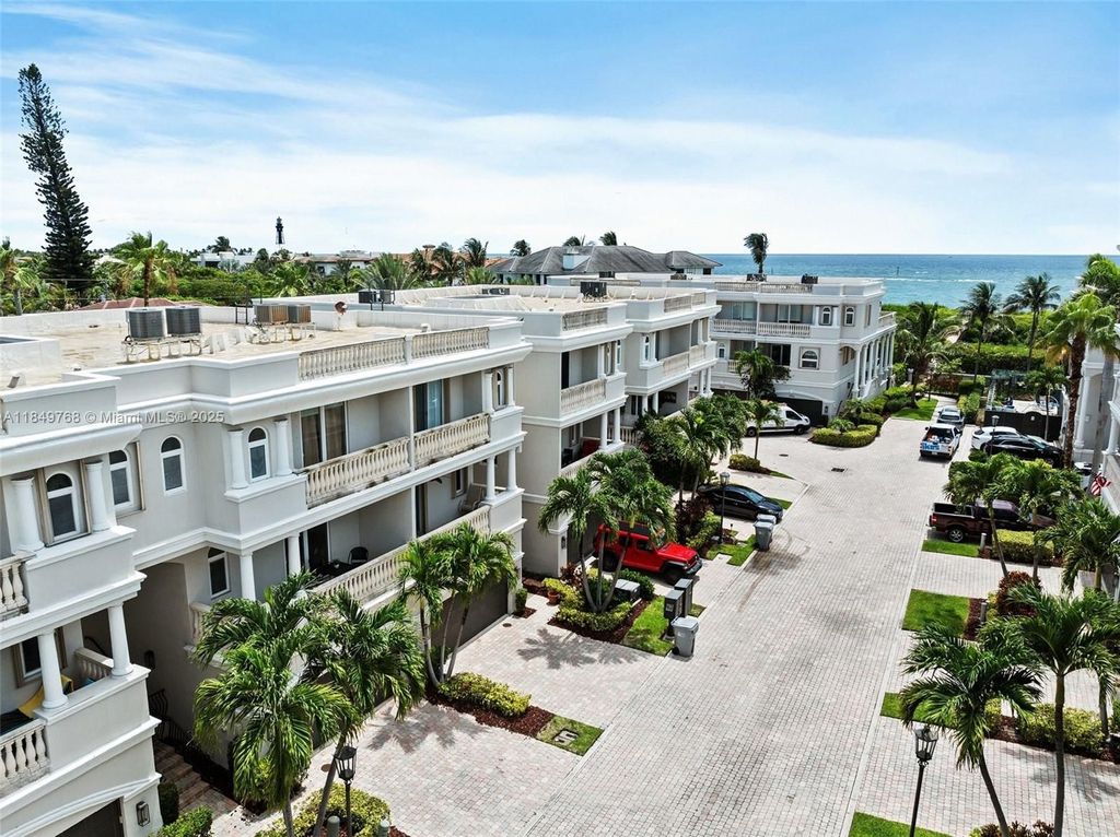 Luxury House for sale in Pompano Beach, 1 271 867 €, Photo 3