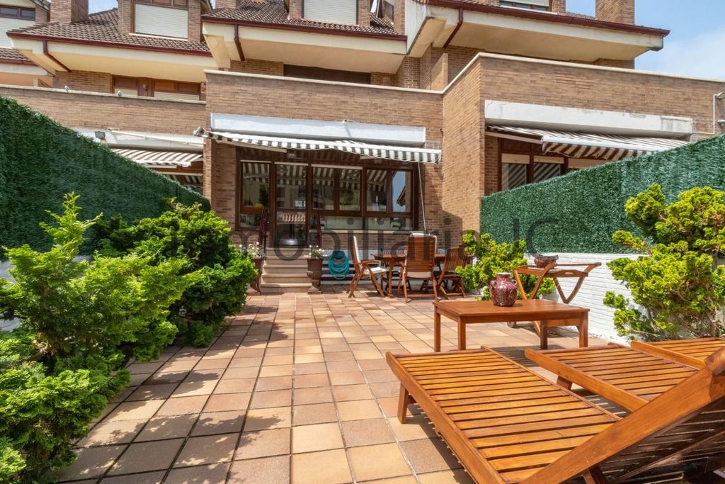 Maison de luxe à vendre à Berriatua, 659 000 €, Photo 2