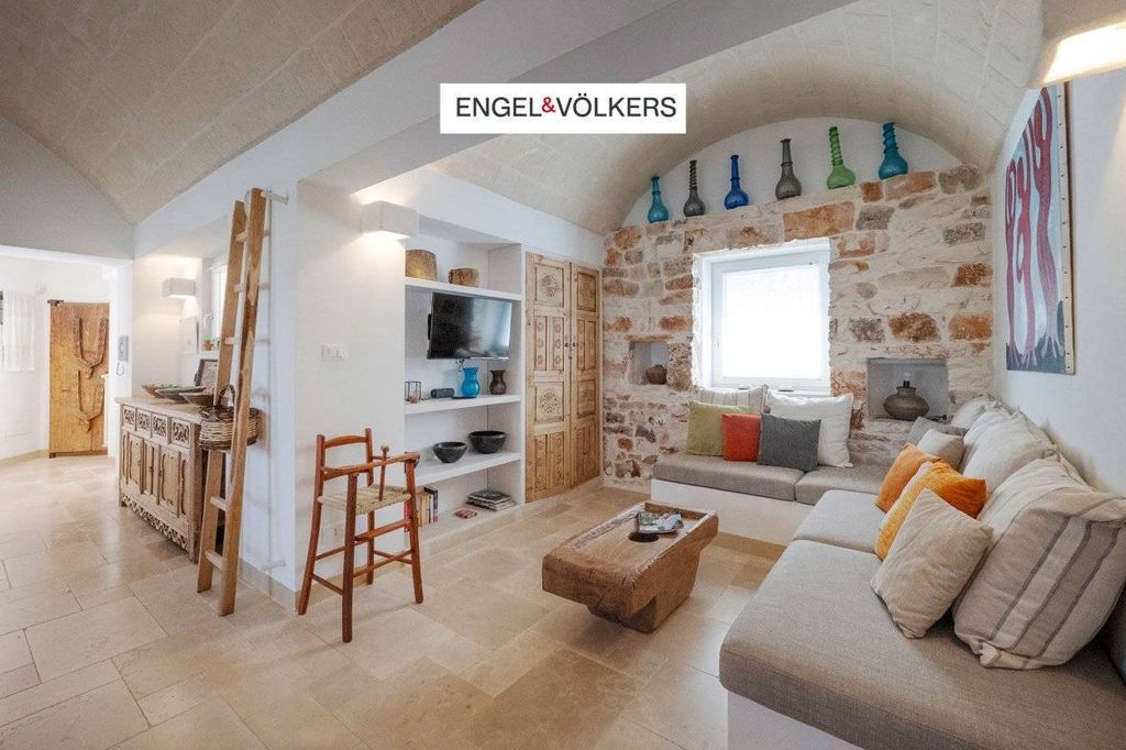 Maison de luxe à vendre à San Michele Salentino, 680 000 €, Photo 5