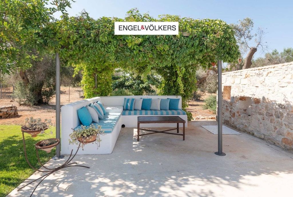 Maison de luxe à vendre à San Michele Salentino, 680 000 €, Photo 6