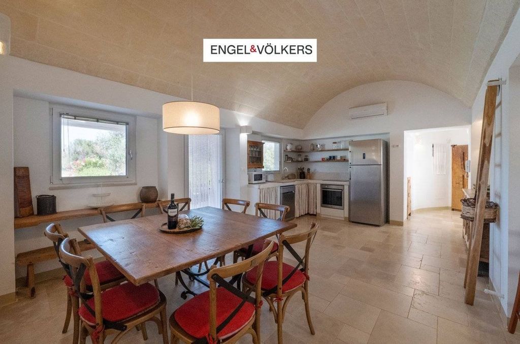 Maison de luxe à vendre à San Michele Salentino, 680 000 €, Photo 7