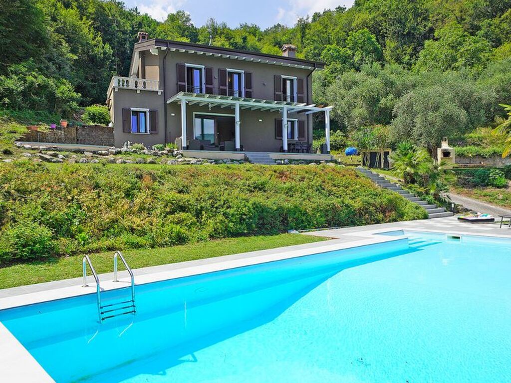 Luxury House for sale in Salò, 2 300 000 €, Photo 2