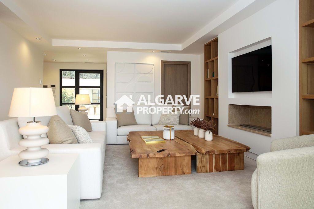 Maison de luxe à vendre à Montenegro, 3 800 000 €, Photo 2