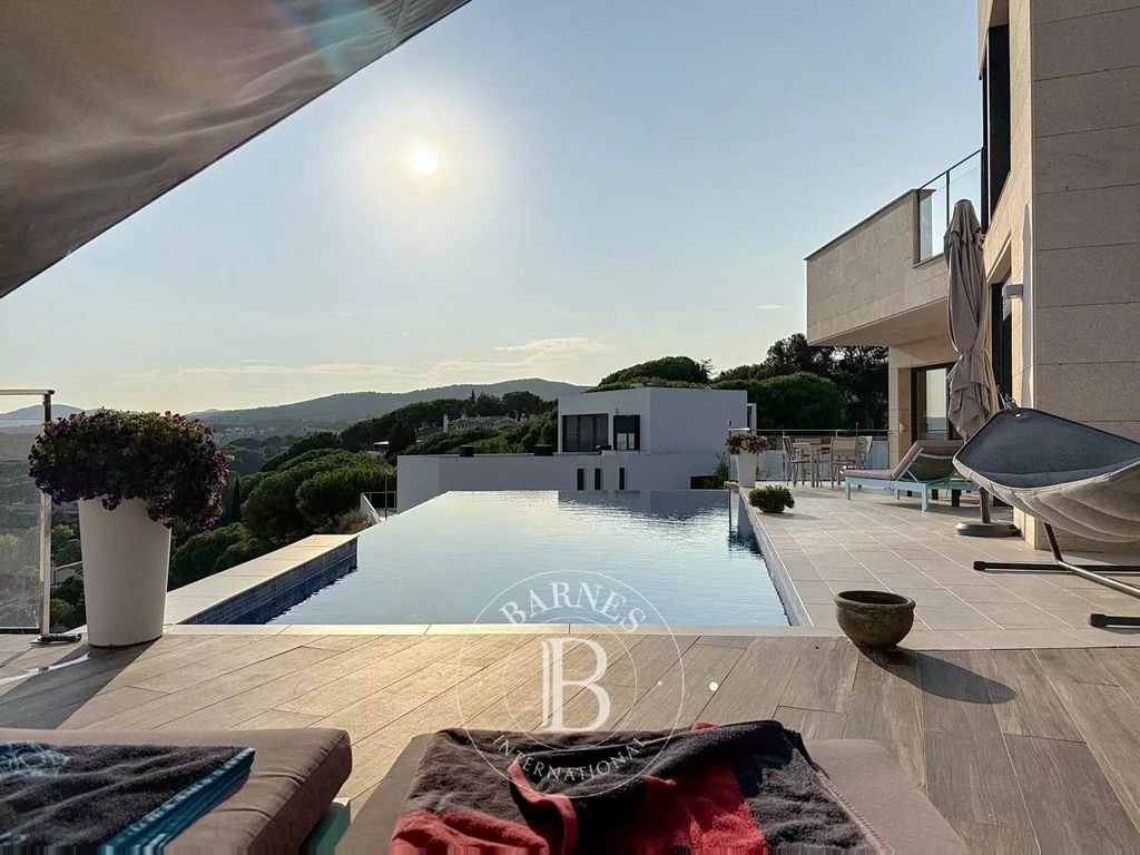 Maison de luxe à vendre à Sant Vicenç de Montalt, 1 840 000 €, Photo 4