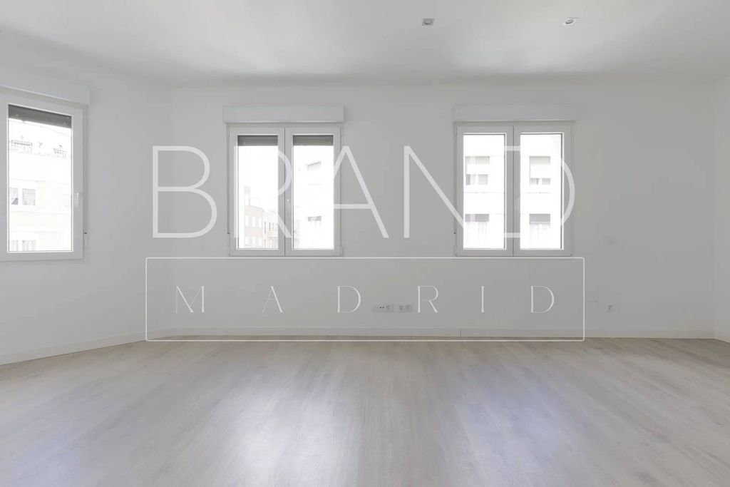 Luxury Apartment for sale in Madrid, 1 295 000 €, Photo 5