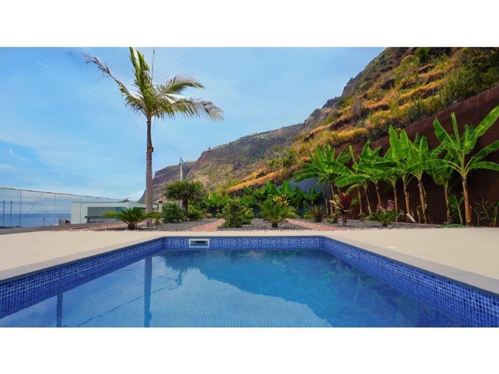 Luxury House for sale in Calheta, 1 150 000 €, Photo 4