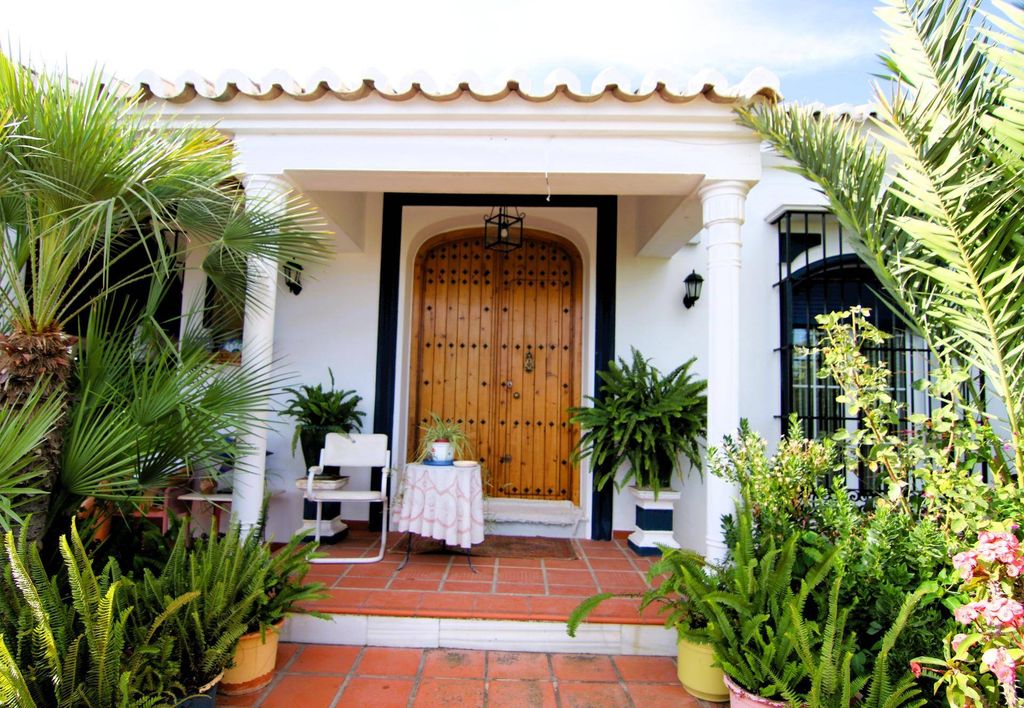 Luxury House for sale in Coín, 615 000 €, Photo 3