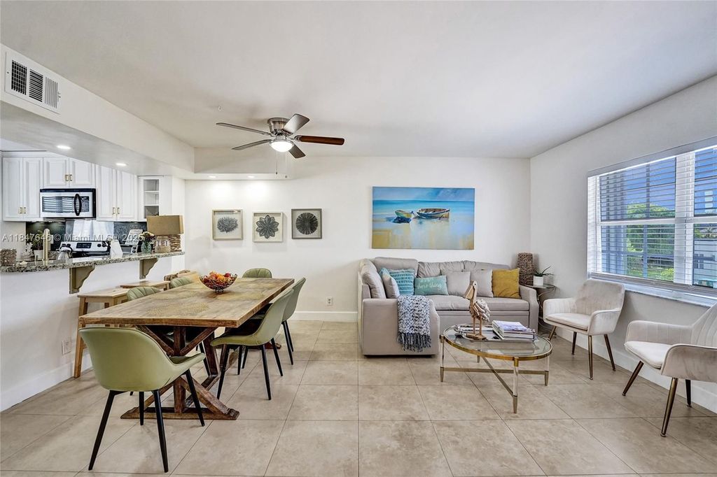 Luxury House for sale in Hollywood, 850 995 €, Photo 4