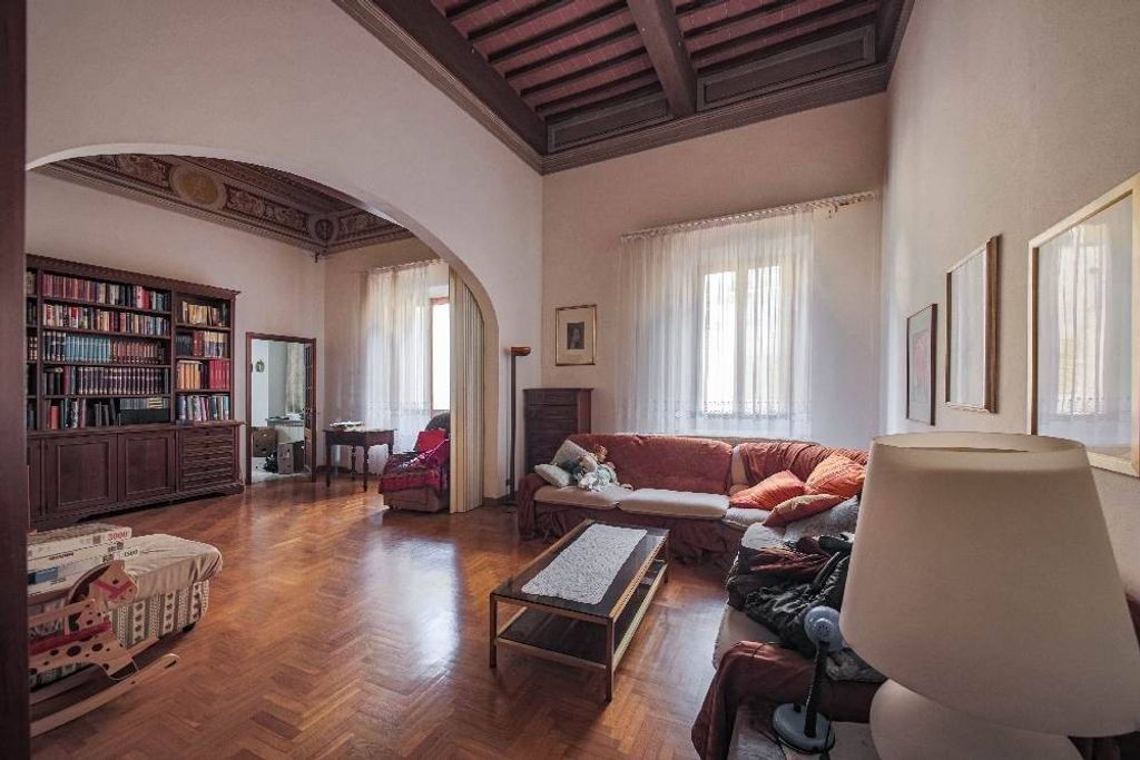 Luxury Apartment for sale in Siena, 1 050 000 €, Photo 6