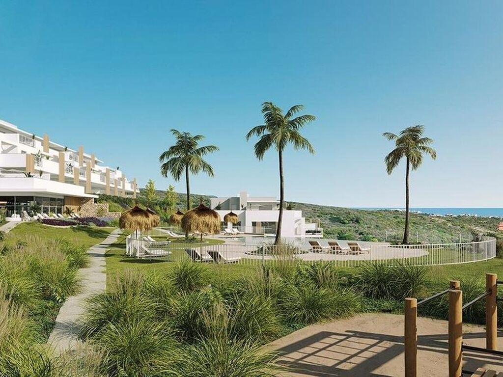 Luxury Apartment for sale in Casares, 651 000 €, Photo 1