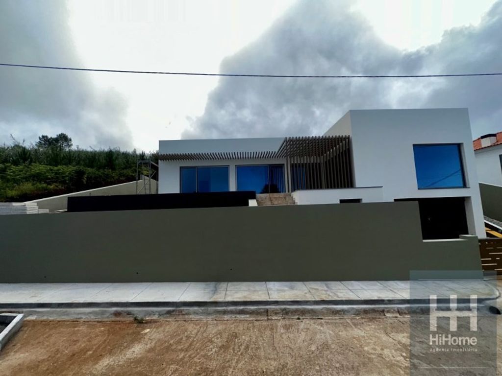 Luxury House for sale in Calheta, 930 000 €, Photo 3