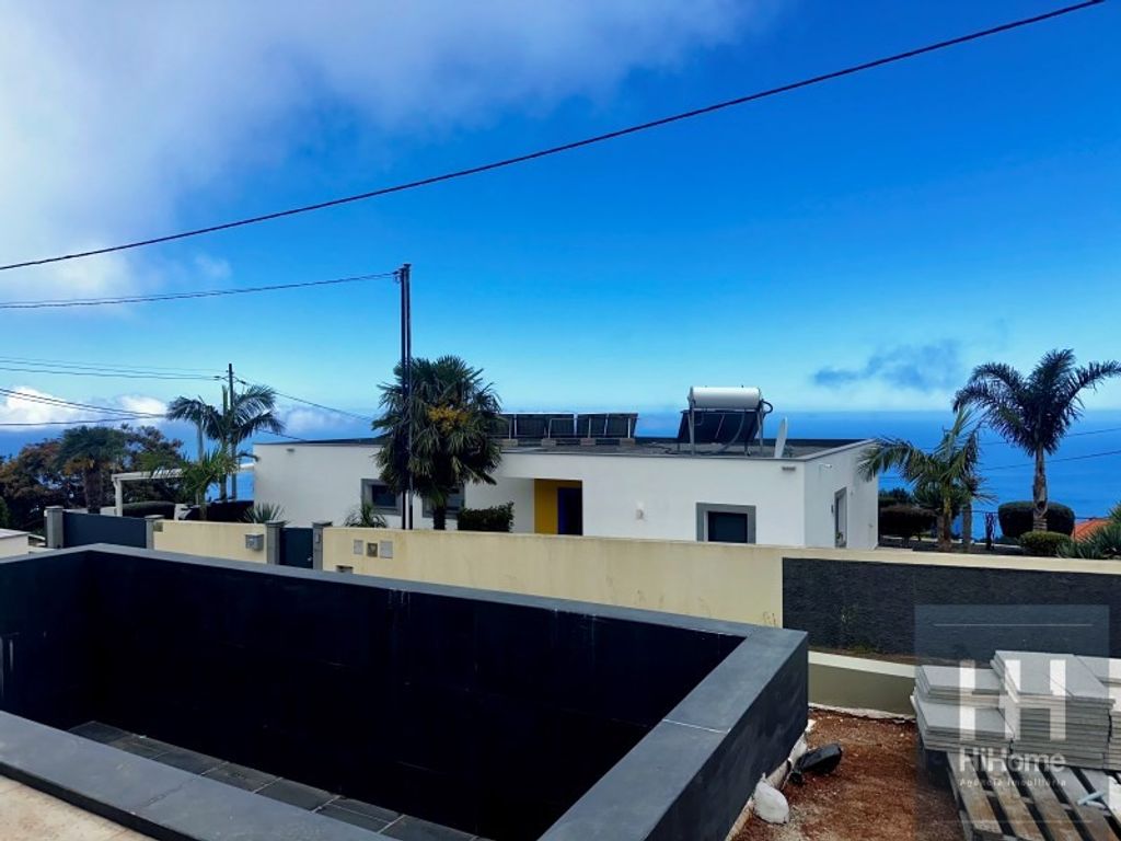 Luxury House for sale in Calheta, 930 000 €, Photo 7